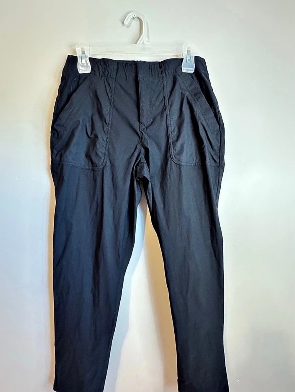 NWOT Eddie Bauer Black Pull On Pants Women’s 6 Stretch Travel Hiking